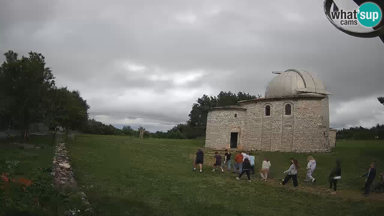 Webcam de l’Observatoire de Višnjan: Plongez dans le cosmos depuis l’Istrie, Croatie