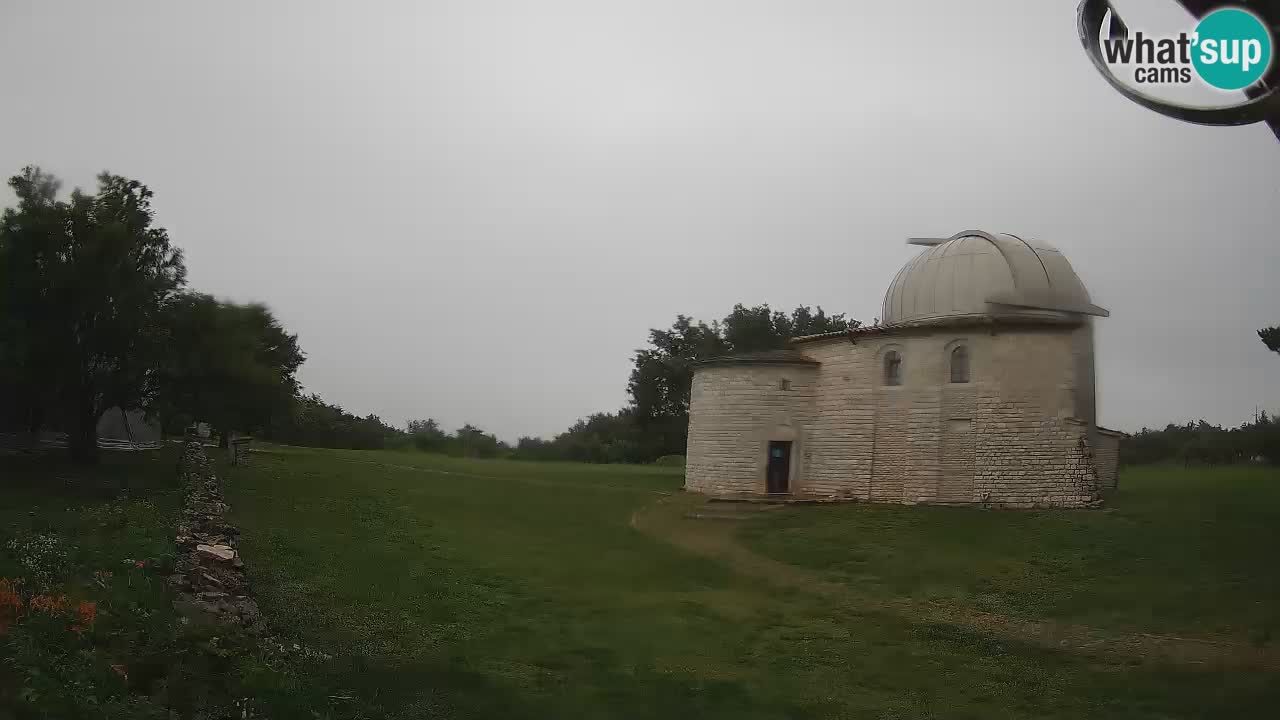 Višnjan Observatory Webcam: Gaze into the Cosmos from Istria, Croatia