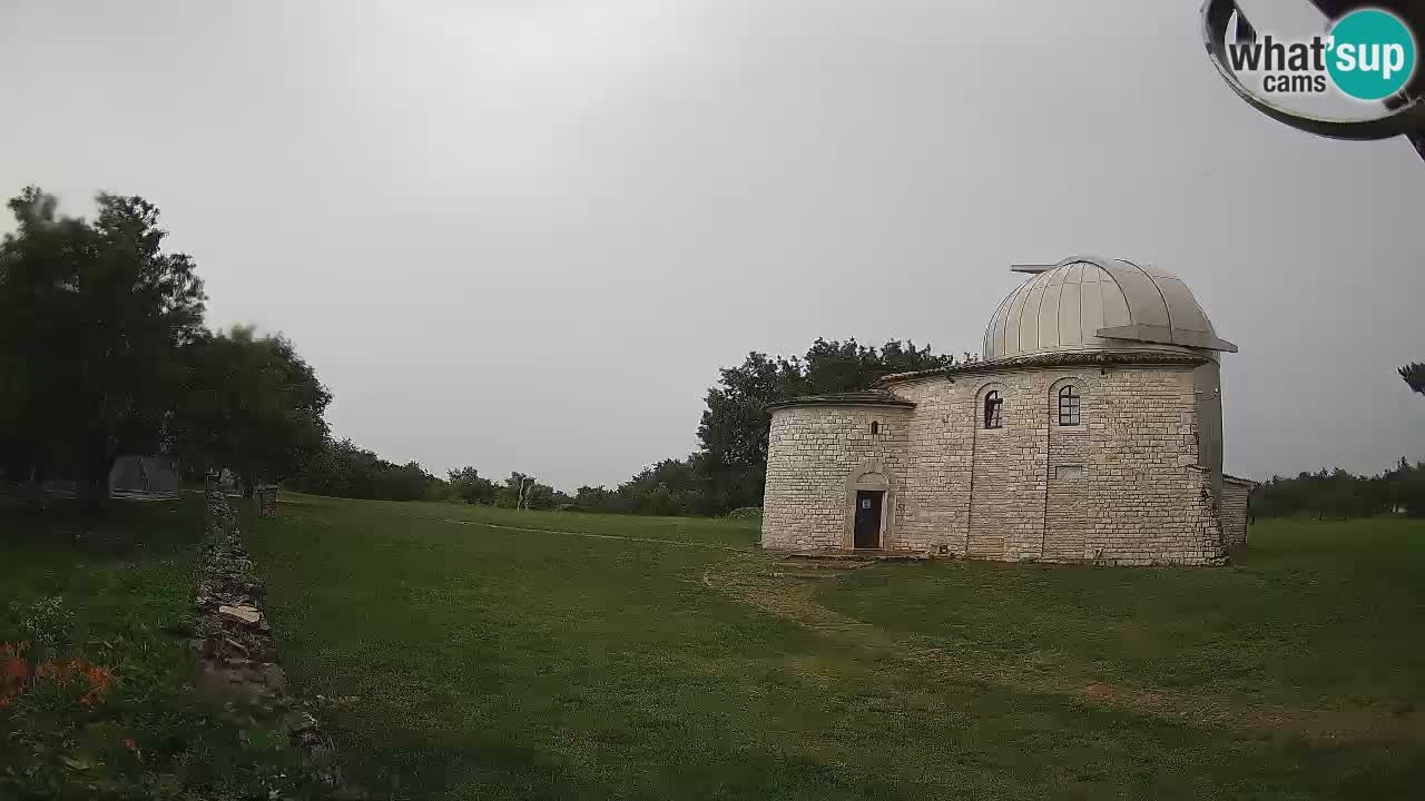 Višnjan Observatory Webcam: Gaze into the Cosmos from Istria, Croatia