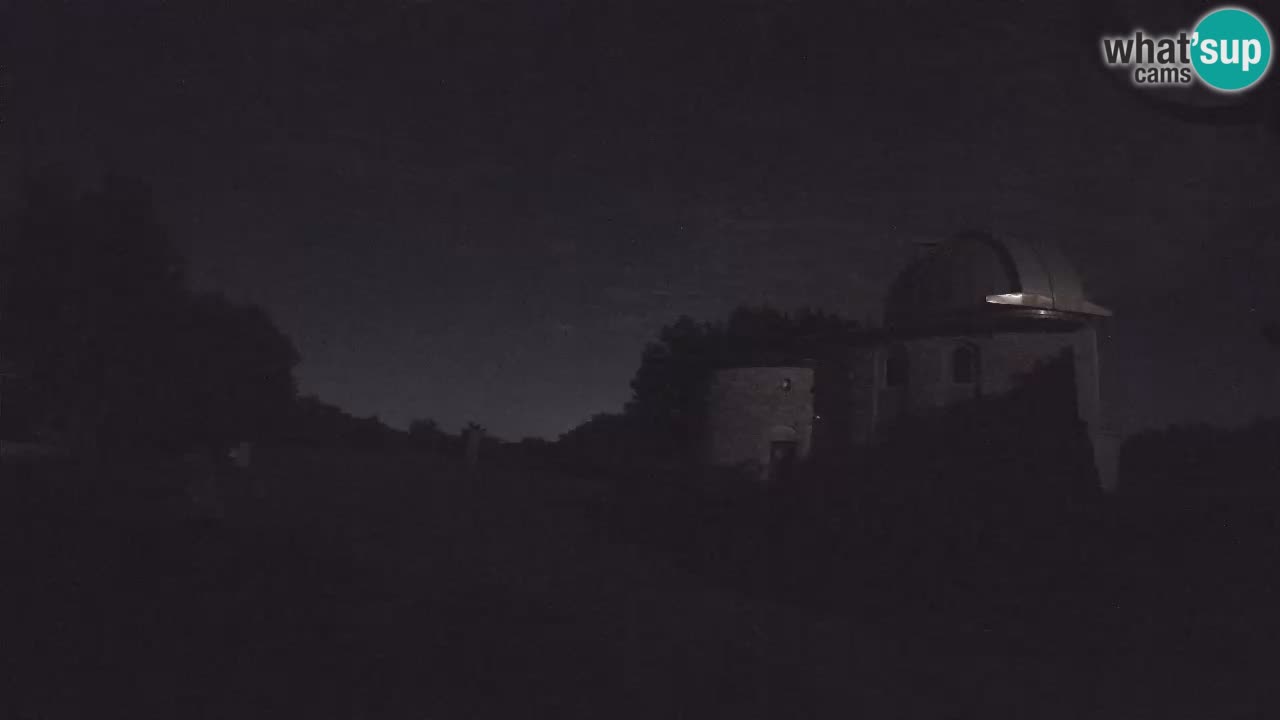 Višnjan Observatory Webcam: Gaze into the Cosmos from Istria, Croatia