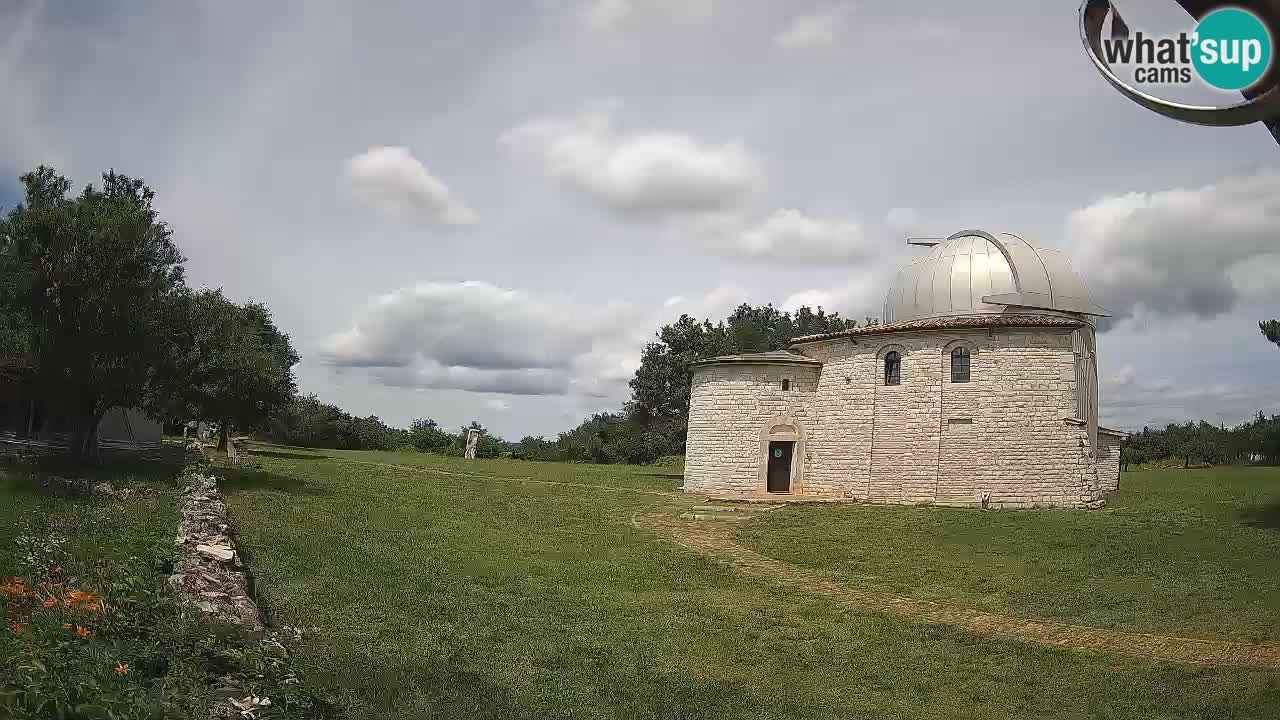 Višnjanska observatorijska spletna kamera: Opazujte vesolje iz Istre, Hrvaška