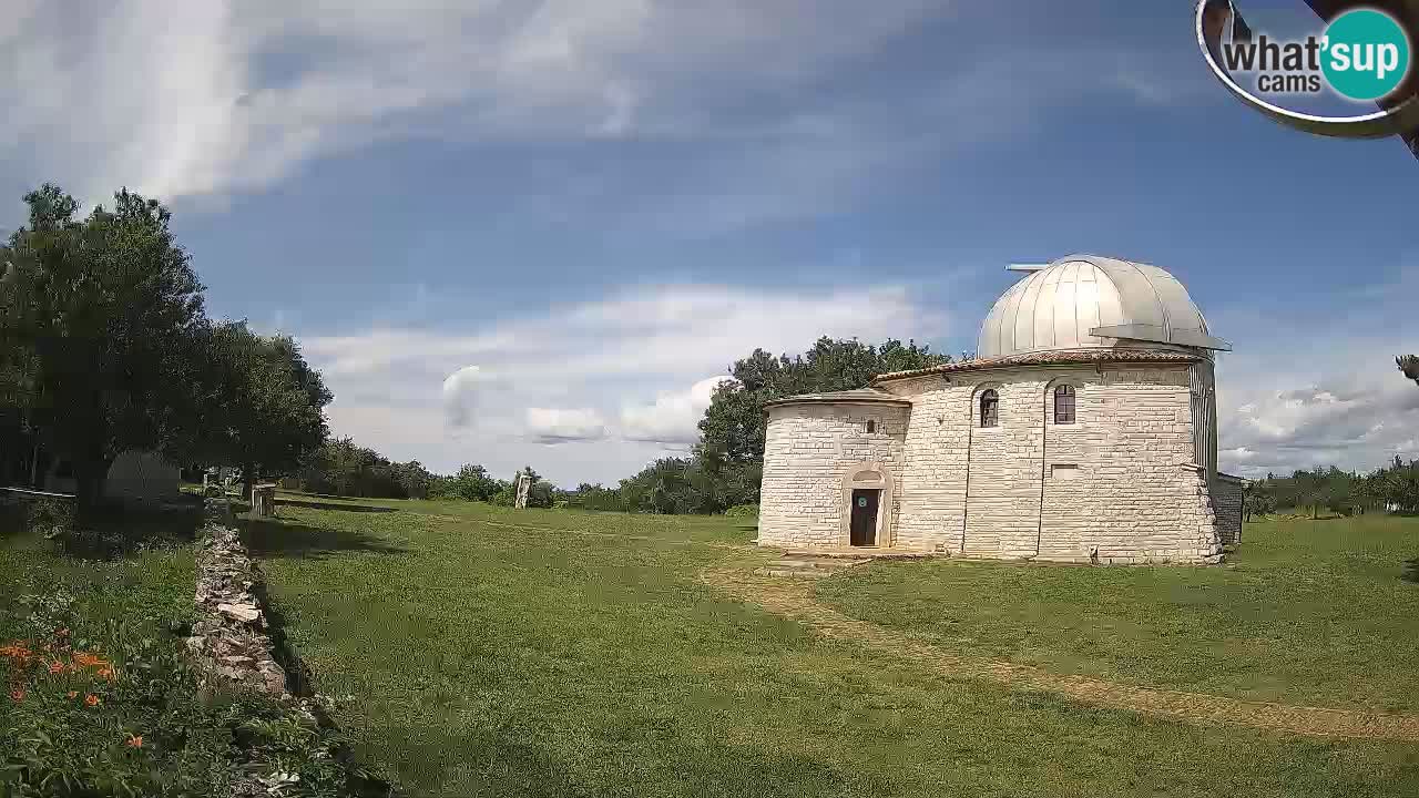 Višnjanska observatorijska spletna kamera: Opazujte vesolje iz Istre, Hrvaška