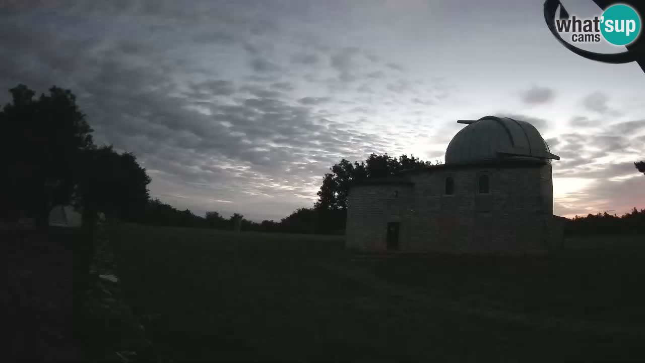 Višnjan Observatory Webcam: Gaze into the Cosmos from Istria, Croatia