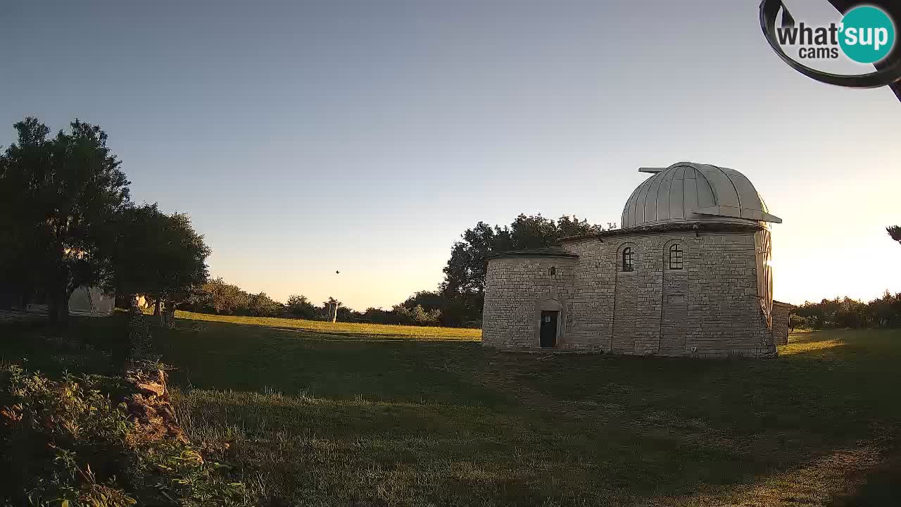 Višnjanska observatorijska spletna kamera: Opazujte vesolje iz Istre, Hrvaška
