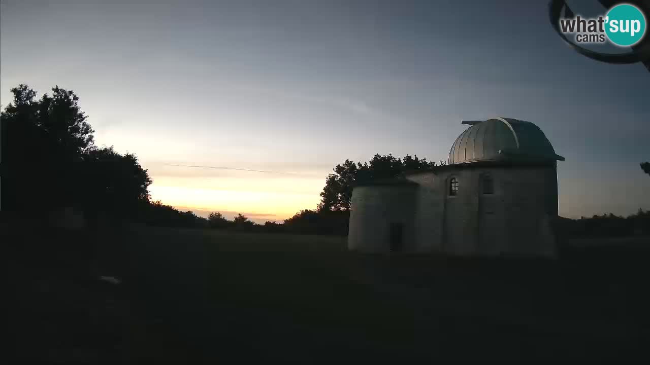 Višnjanska observatorijska spletna kamera: Opazujte vesolje iz Istre, Hrvaška