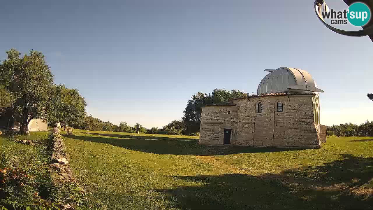 Webcam de l’Observatoire de Višnjan: Plongez dans le cosmos depuis l’Istrie, Croatie