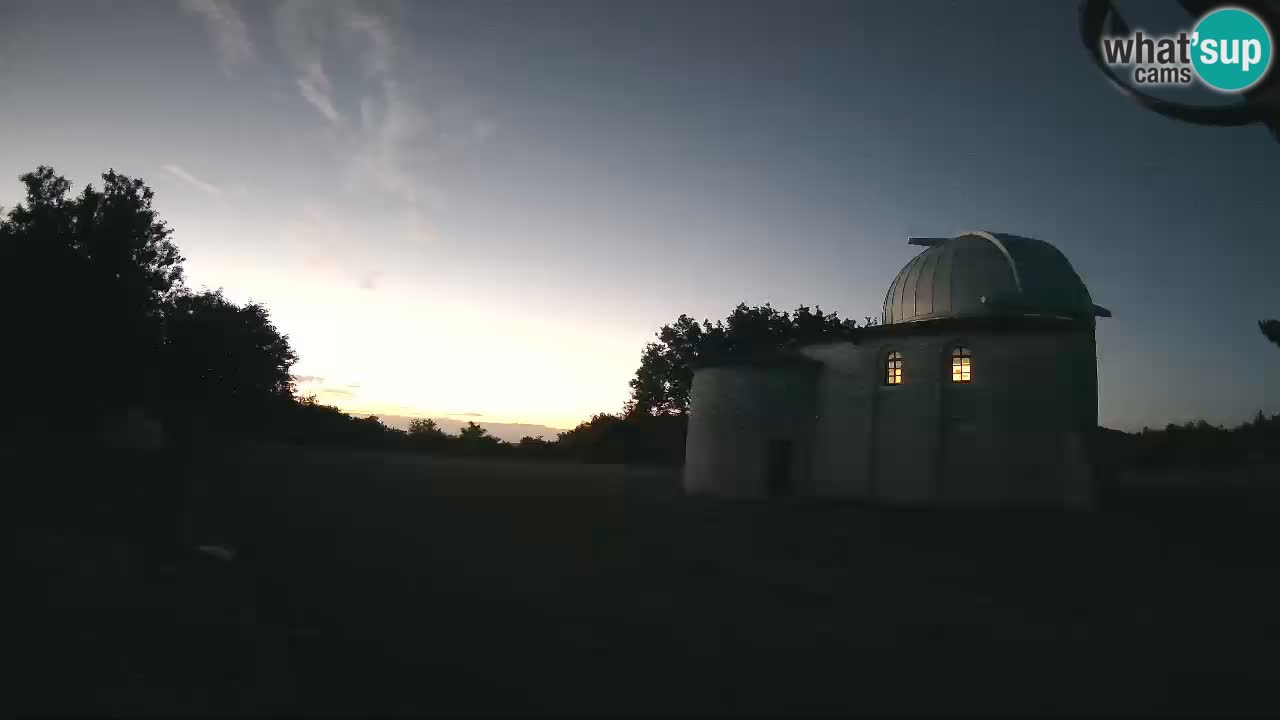 Višnjan Observatory Webcam: Gaze into the Cosmos from Istria, Croatia