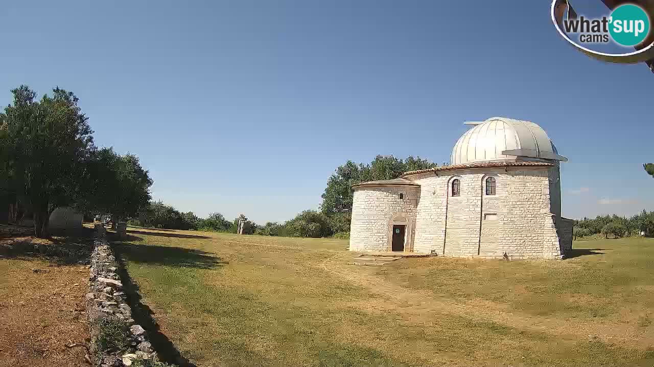 Višnjanska observatorijska spletna kamera: Opazujte vesolje iz Istre, Hrvaška