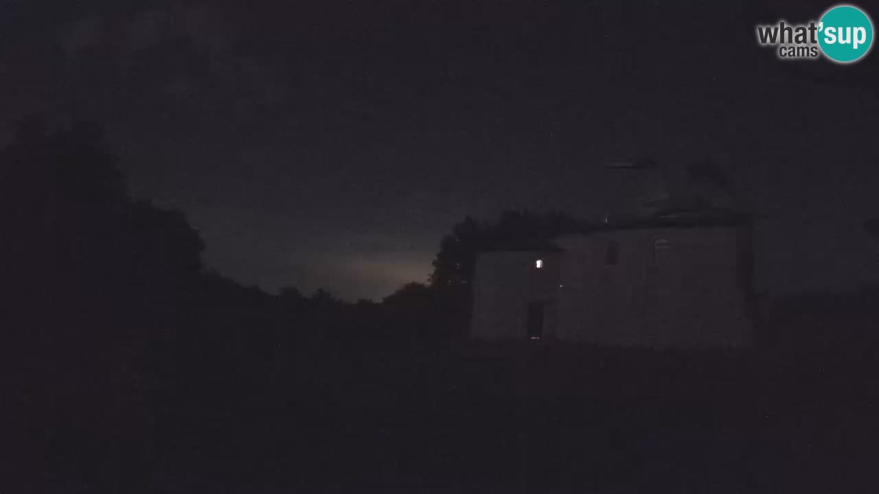 Webcam del Observatorio de Višnjan: Contempla el cosmos desde Istria, Croacia
