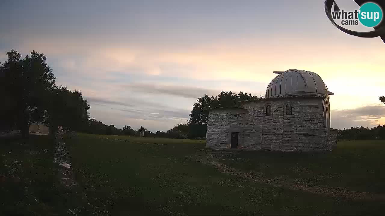 Višnjan Observatory Webcam: Gaze into the Cosmos from Istria, Croatia