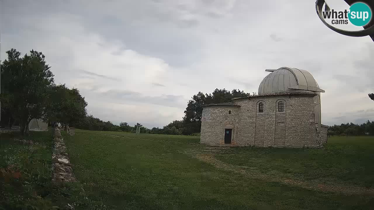 Webcam de l’Observatoire de Višnjan: Plongez dans le cosmos depuis l’Istrie, Croatie
