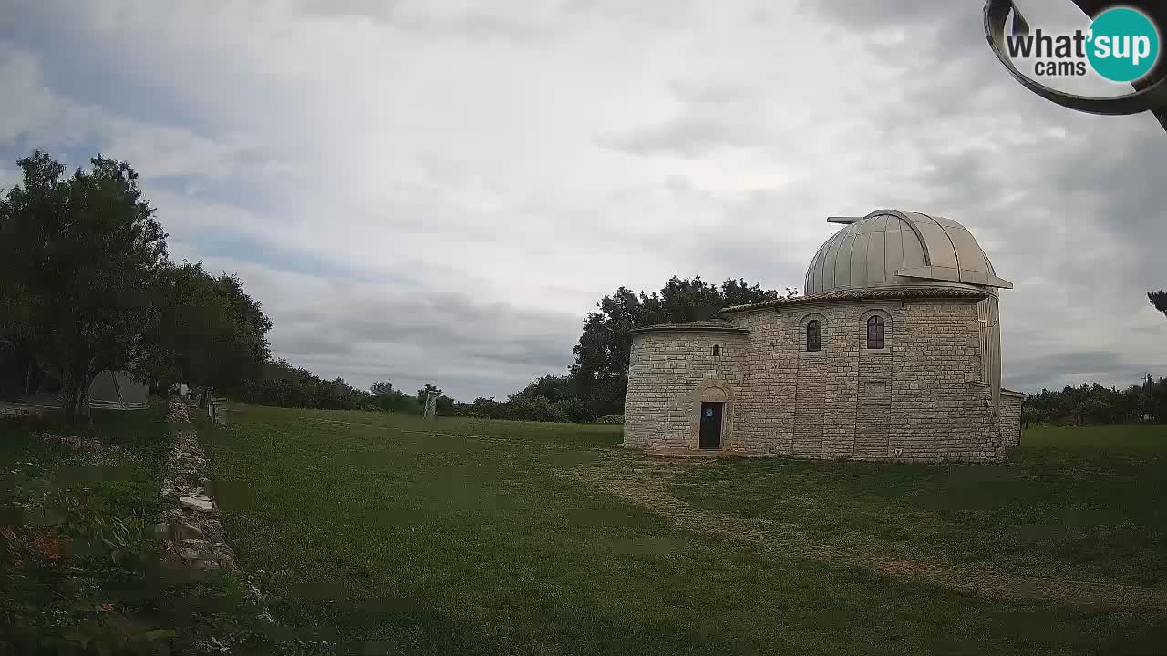 Višnjanska observatorijska spletna kamera: Opazujte vesolje iz Istre, Hrvaška