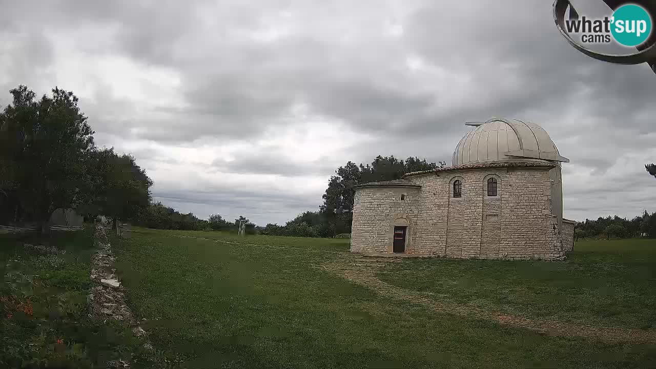 Višnjanska observatorijska spletna kamera: Opazujte vesolje iz Istre, Hrvaška