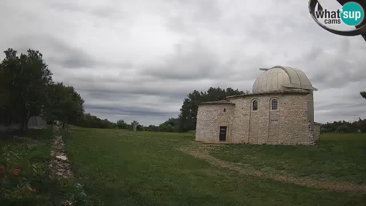 Webcam de l’Observatoire de Višnjan: Plongez dans le cosmos depuis l’Istrie, Croatie