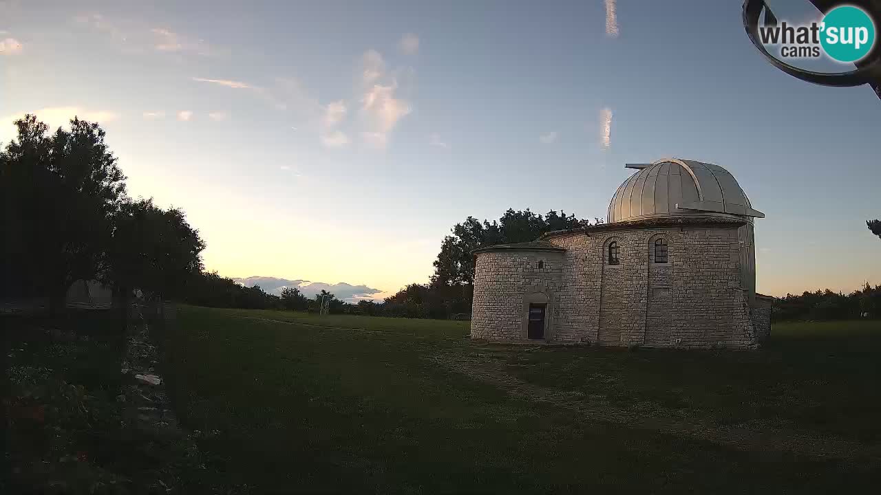 Webcam de l’Observatoire de Višnjan: Plongez dans le cosmos depuis l’Istrie, Croatie