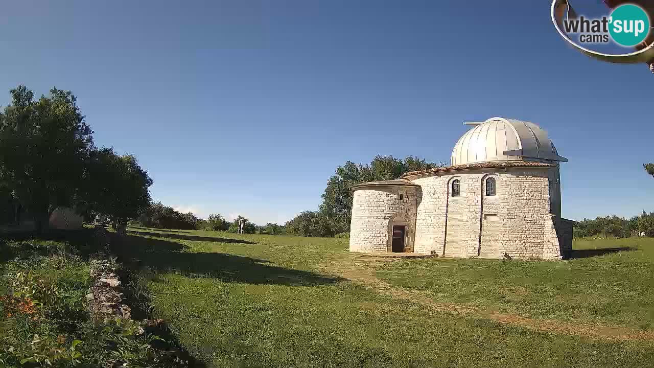 Višnjan Observatory Webcam: Gaze into the Cosmos from Istria, Croatia