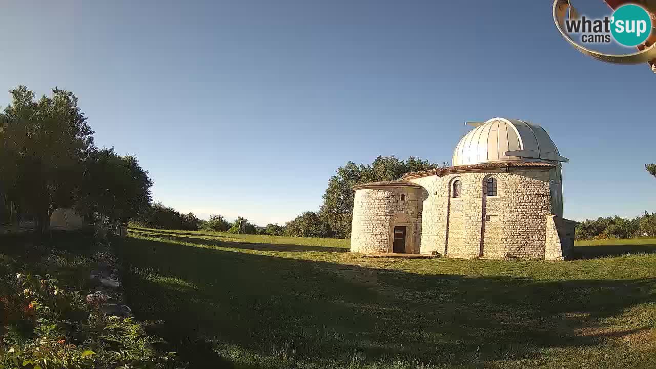 Webcam de l’Observatoire de Višnjan: Plongez dans le cosmos depuis l’Istrie, Croatie