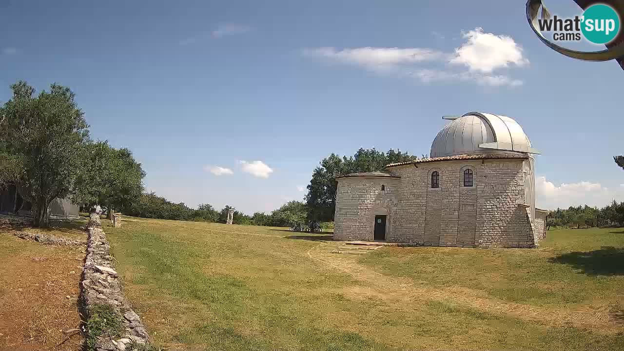 Webcam de l’Observatoire de Višnjan: Plongez dans le cosmos depuis l’Istrie, Croatie