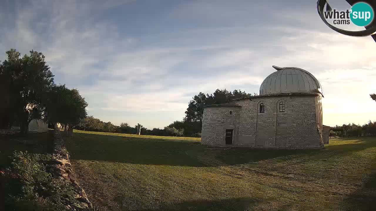 Višnjan Observatory Webcam: Gaze into the Cosmos from Istria, Croatia