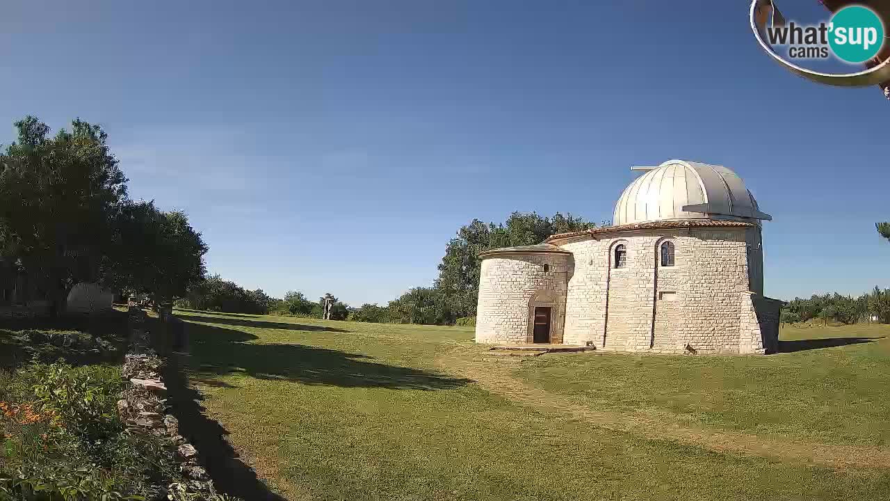 Višnjanska observatorijska spletna kamera: Opazujte vesolje iz Istre, Hrvaška