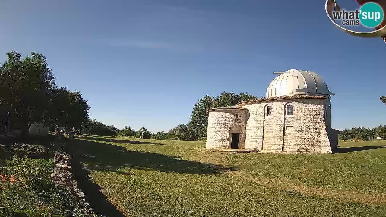Webcam de l’Observatoire de Višnjan: Plongez dans le cosmos depuis l’Istrie, Croatie
