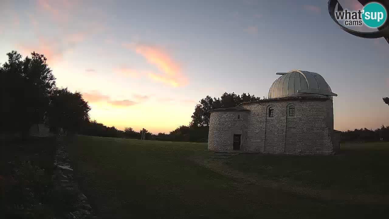 Višnjanska observatorijska spletna kamera: Opazujte vesolje iz Istre, Hrvaška