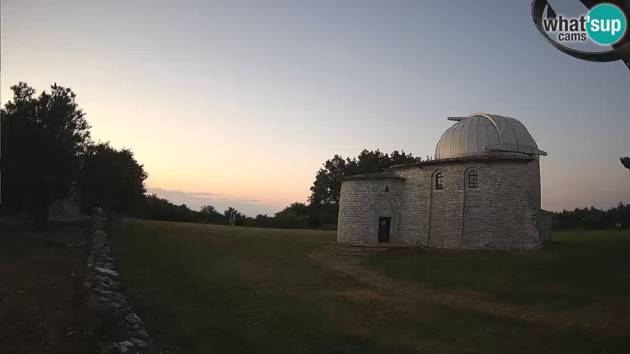 Webcam del Observatorio de Višnjan: Contempla el cosmos desde Istria, Croacia