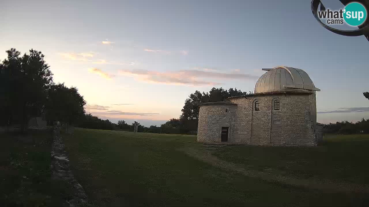 Višnjan Observatory Webcam: Gaze into the Cosmos from Istria, Croatia
