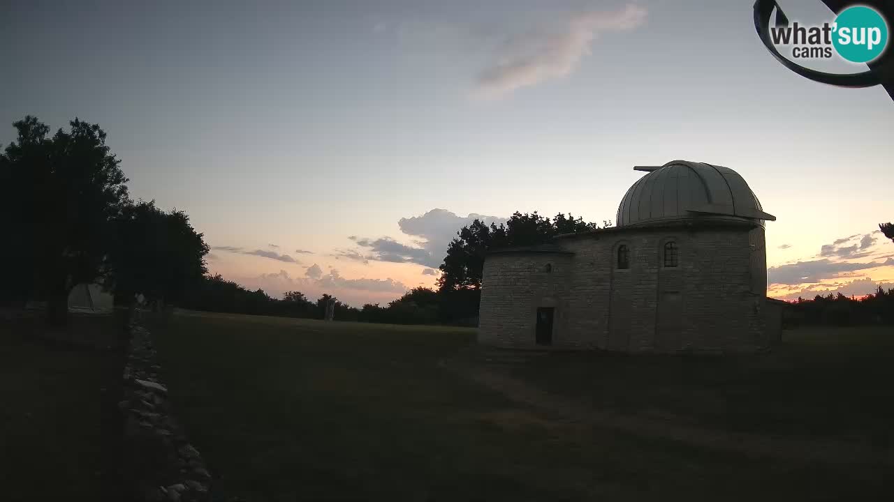 Višnjan Observatory Webcam: Gaze into the Cosmos from Istria, Croatia