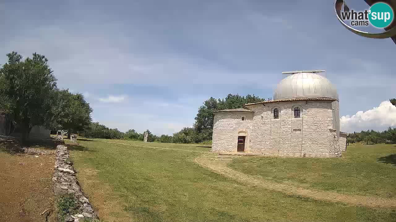 Višnjan Observatory Webcam: Gaze into the Cosmos from Istria, Croatia