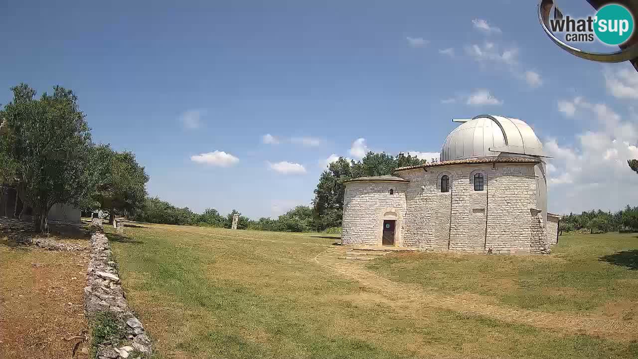 Webcam de l’Observatoire de Višnjan: Plongez dans le cosmos depuis l’Istrie, Croatie