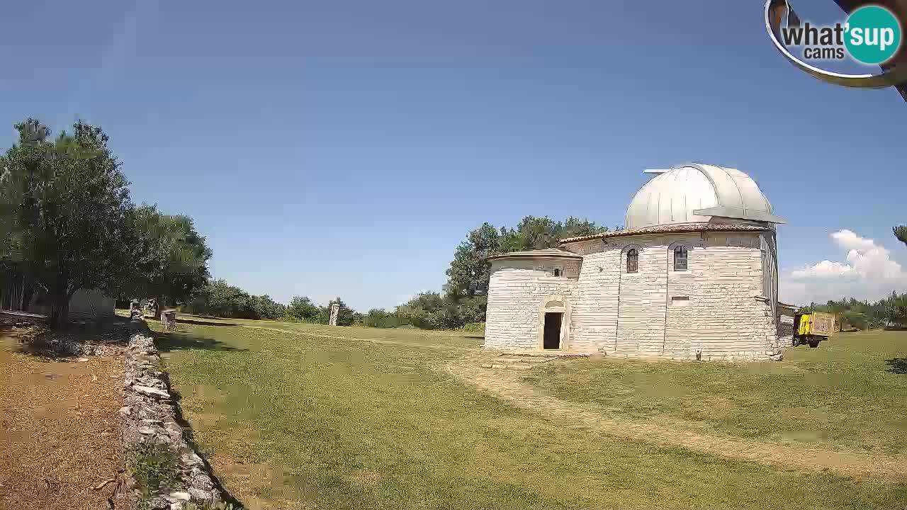 Višnjan Observatory Webcam: Gaze into the Cosmos from Istria, Croatia