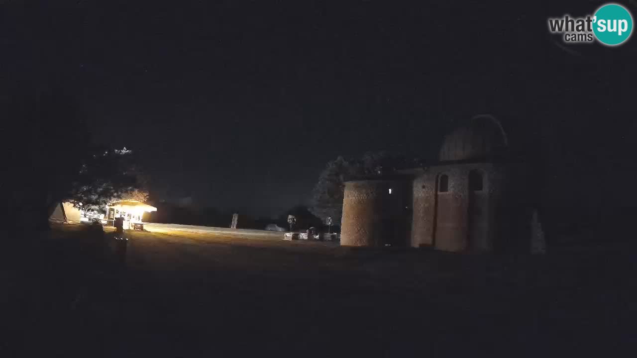 Višnjanska observatorijska spletna kamera: Opazujte vesolje iz Istre, Hrvaška