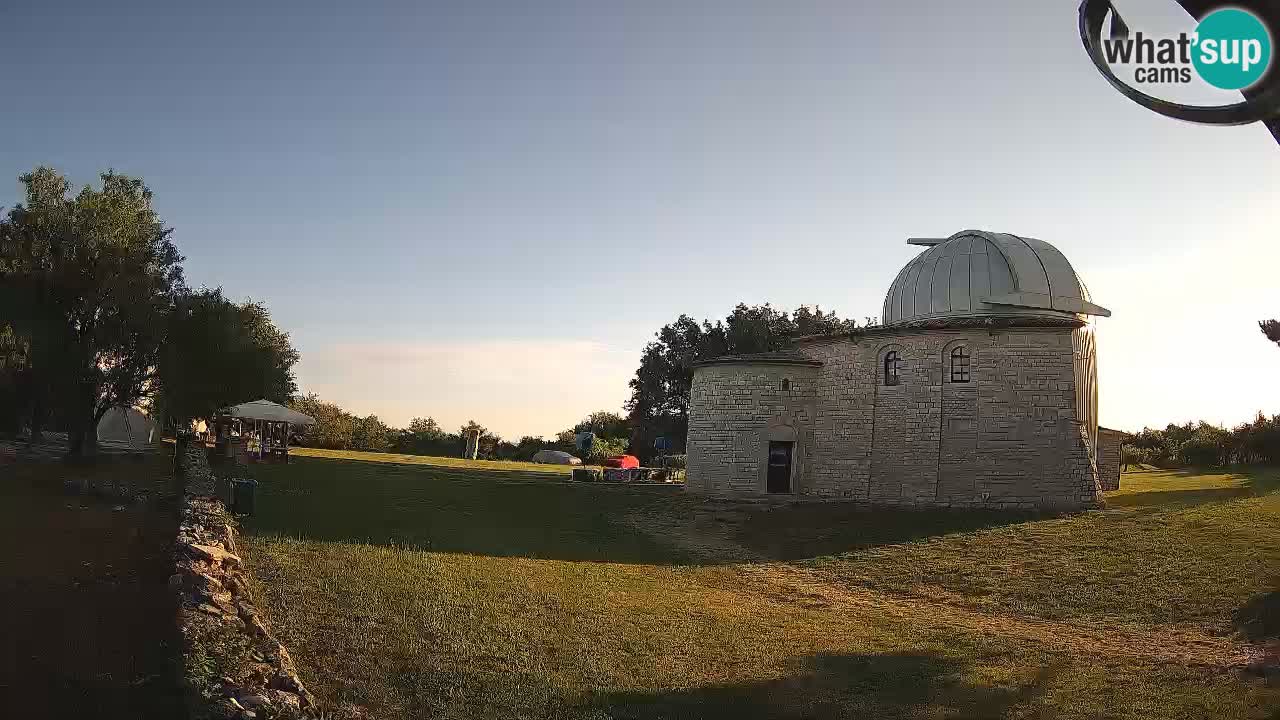 Višnjan Observatory Webcam: Gaze into the Cosmos from Istria, Croatia