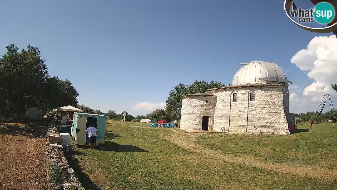 Višnjanska observatorijska spletna kamera: Opazujte vesolje iz Istre, Hrvaška