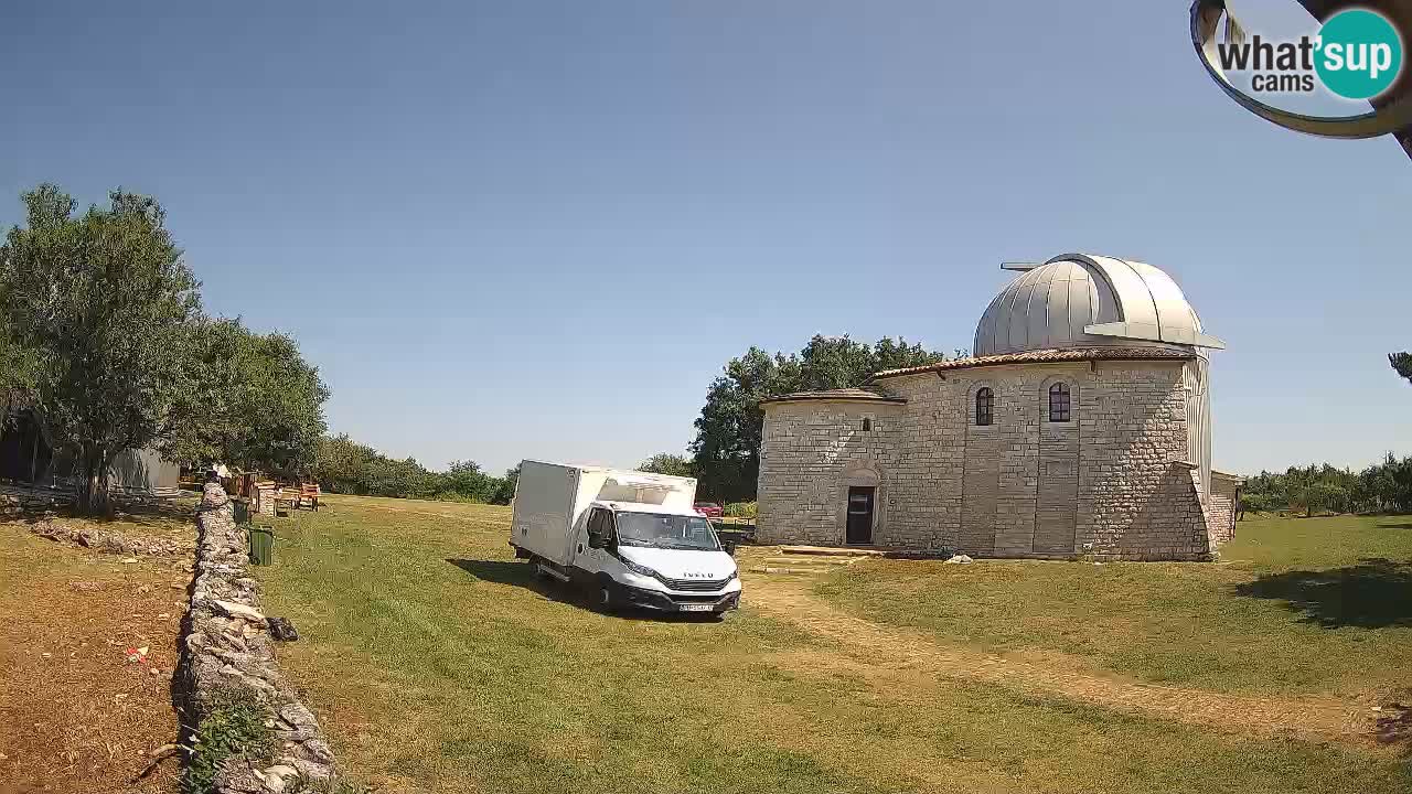 Višnjanska observatorijska spletna kamera: Opazujte vesolje iz Istre, Hrvaška
