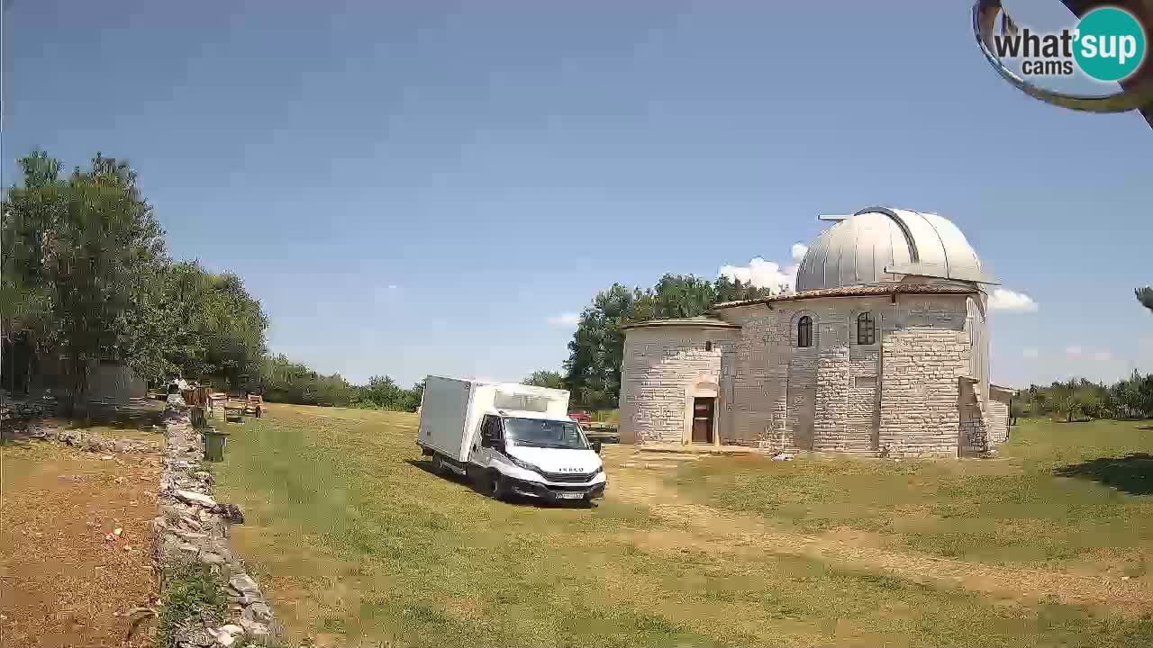 Webcam de l’Observatoire de Višnjan: Plongez dans le cosmos depuis l’Istrie, Croatie