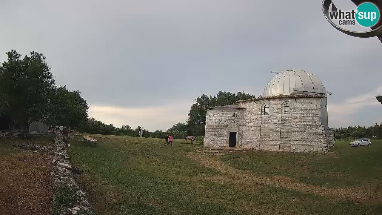 Webcam de l’Observatoire de Višnjan: Plongez dans le cosmos depuis l’Istrie, Croatie