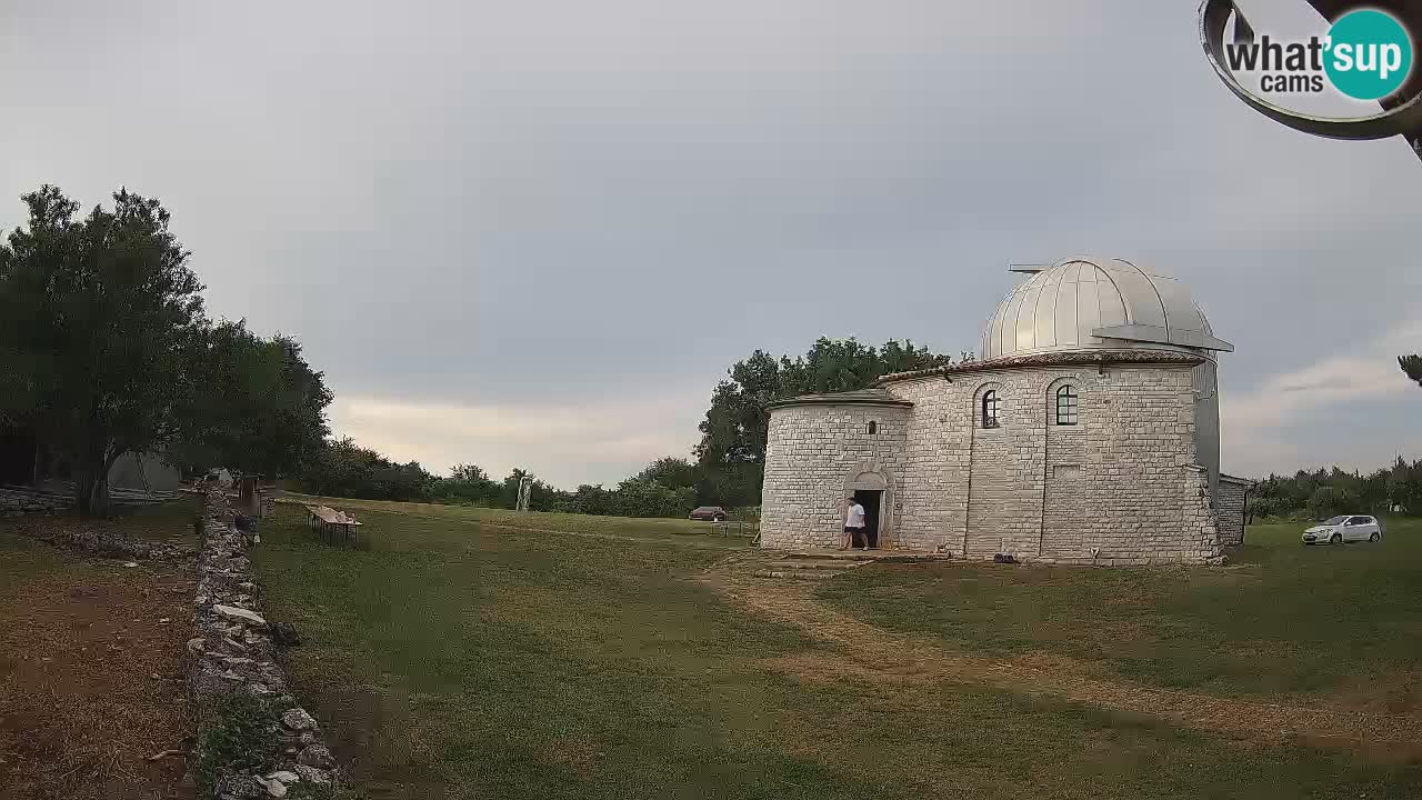 Višnjanska observatorijska spletna kamera: Opazujte vesolje iz Istre, Hrvaška