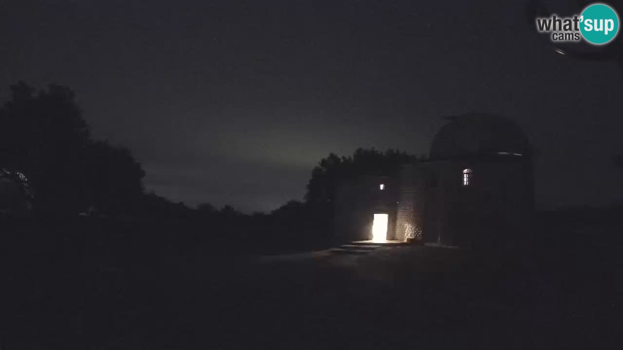 Webcam de l’Observatoire de Višnjan: Plongez dans le cosmos depuis l’Istrie, Croatie