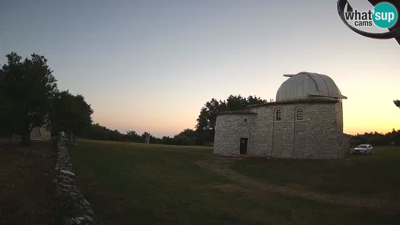 Webcam de l’Observatoire de Višnjan: Plongez dans le cosmos depuis l’Istrie, Croatie