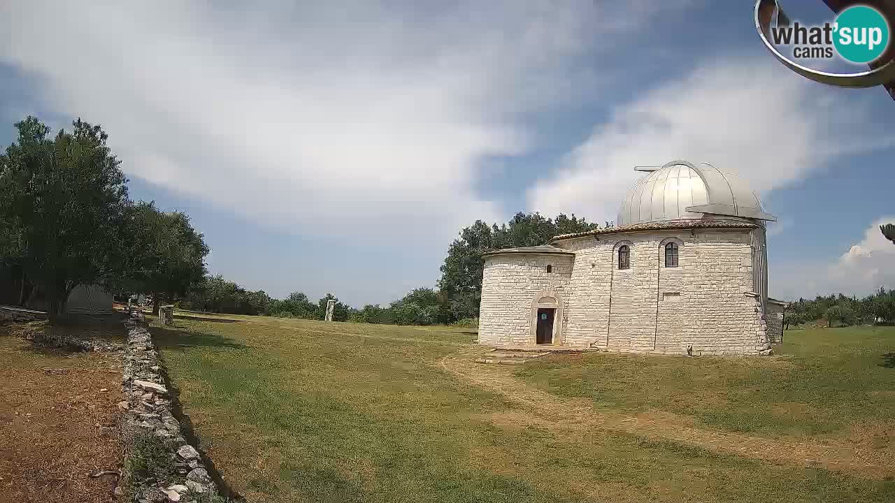 Višnjanska observatorijska spletna kamera: Opazujte vesolje iz Istre, Hrvaška