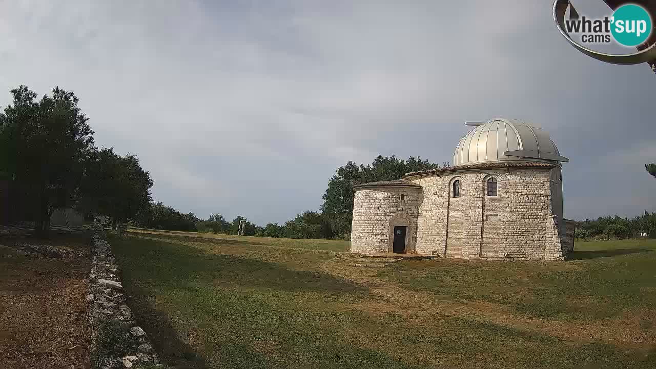 Webcam de l’Observatoire de Višnjan: Plongez dans le cosmos depuis l’Istrie, Croatie
