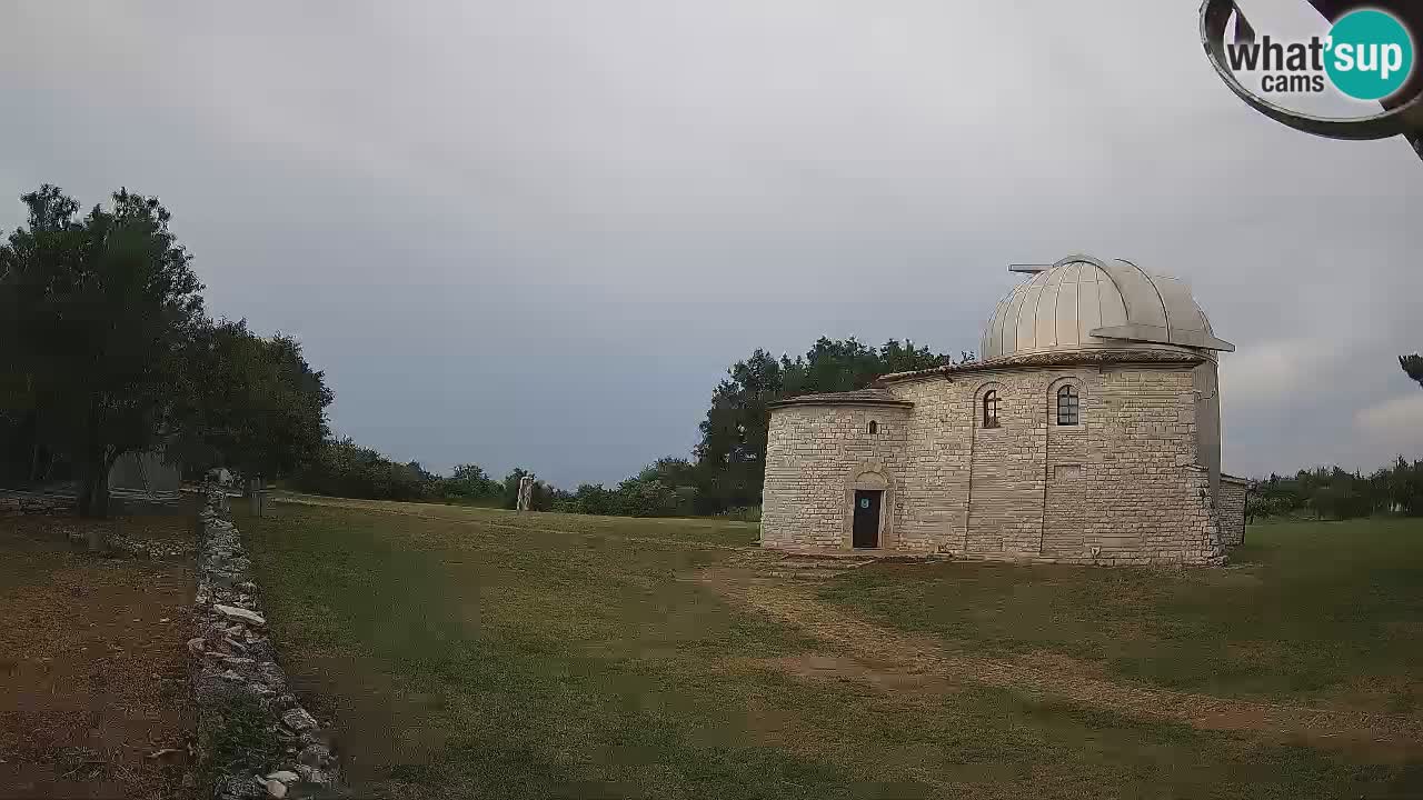 Višnjan Observatory Webcam: Gaze into the Cosmos from Istria, Croatia