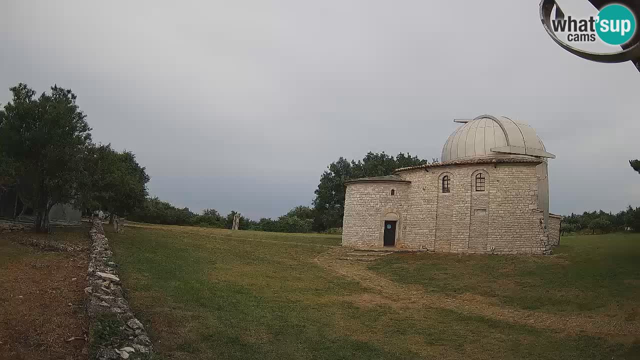 Višnjanska observatorijska spletna kamera: Opazujte vesolje iz Istre, Hrvaška