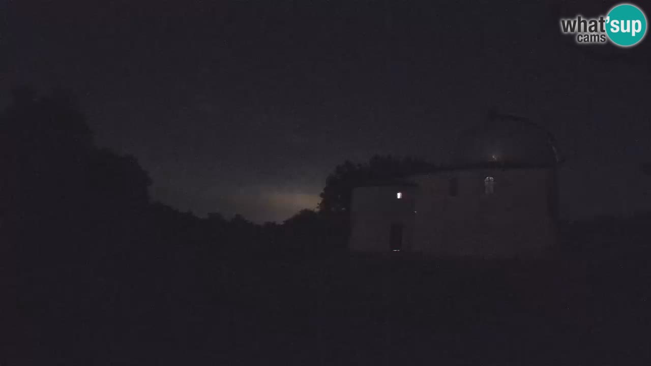 Višnjan Observatory Webcam: Gaze into the Cosmos from Istria, Croatia
