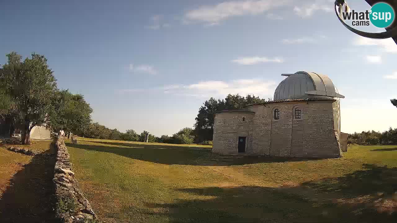 Webcam de l’Observatoire de Višnjan: Plongez dans le cosmos depuis l’Istrie, Croatie