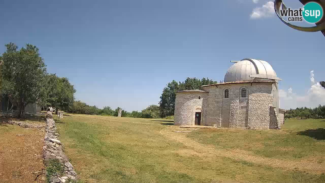 Webcam de l’Observatoire de Višnjan: Plongez dans le cosmos depuis l’Istrie, Croatie