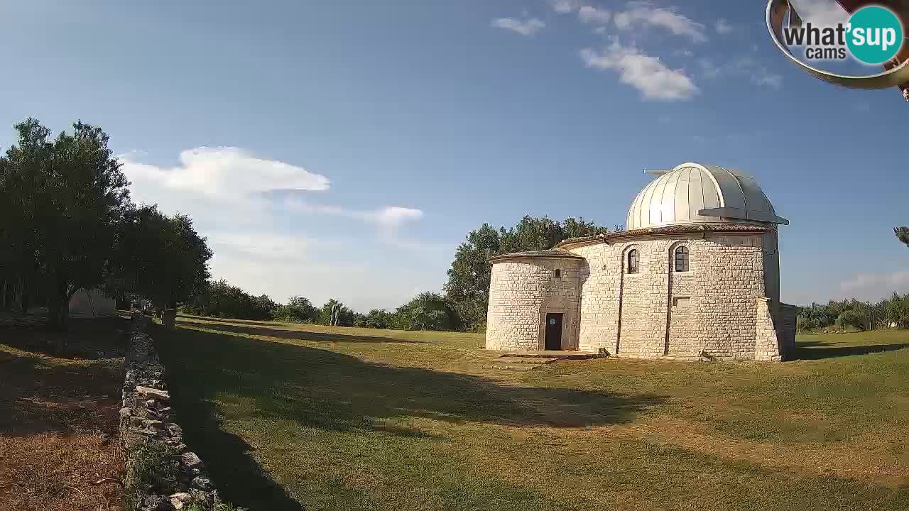 Višnjan Observatory Webcam: Gaze into the Cosmos from Istria, Croatia