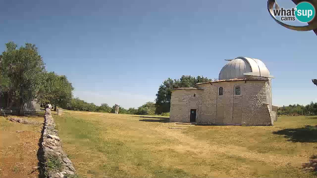 Višnjan Observatory Webcam: Gaze into the Cosmos from Istria, Croatia